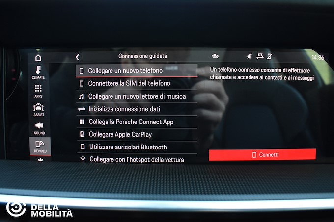 PORSCHE 911 Carrera 4S